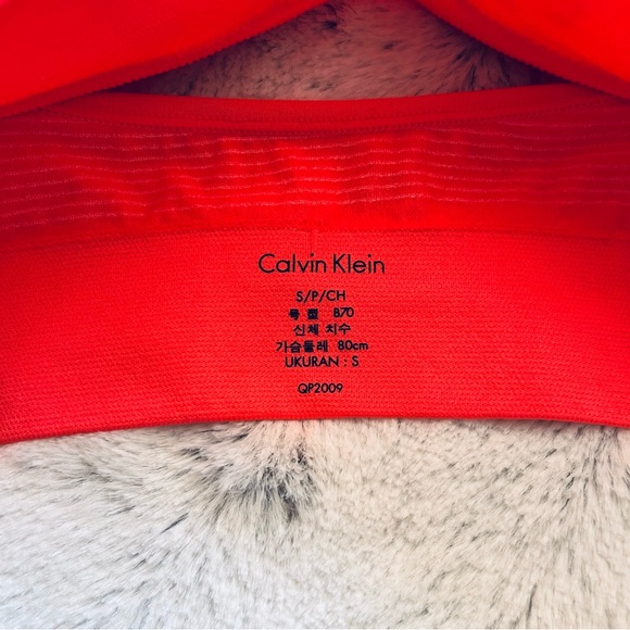 Calvin Klein bralette - Picture 4 of 4